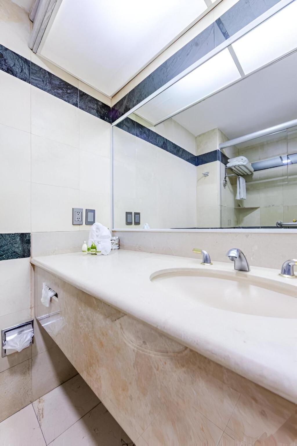 Suites Del Angel Mexico City Ngoại thất bức ảnh