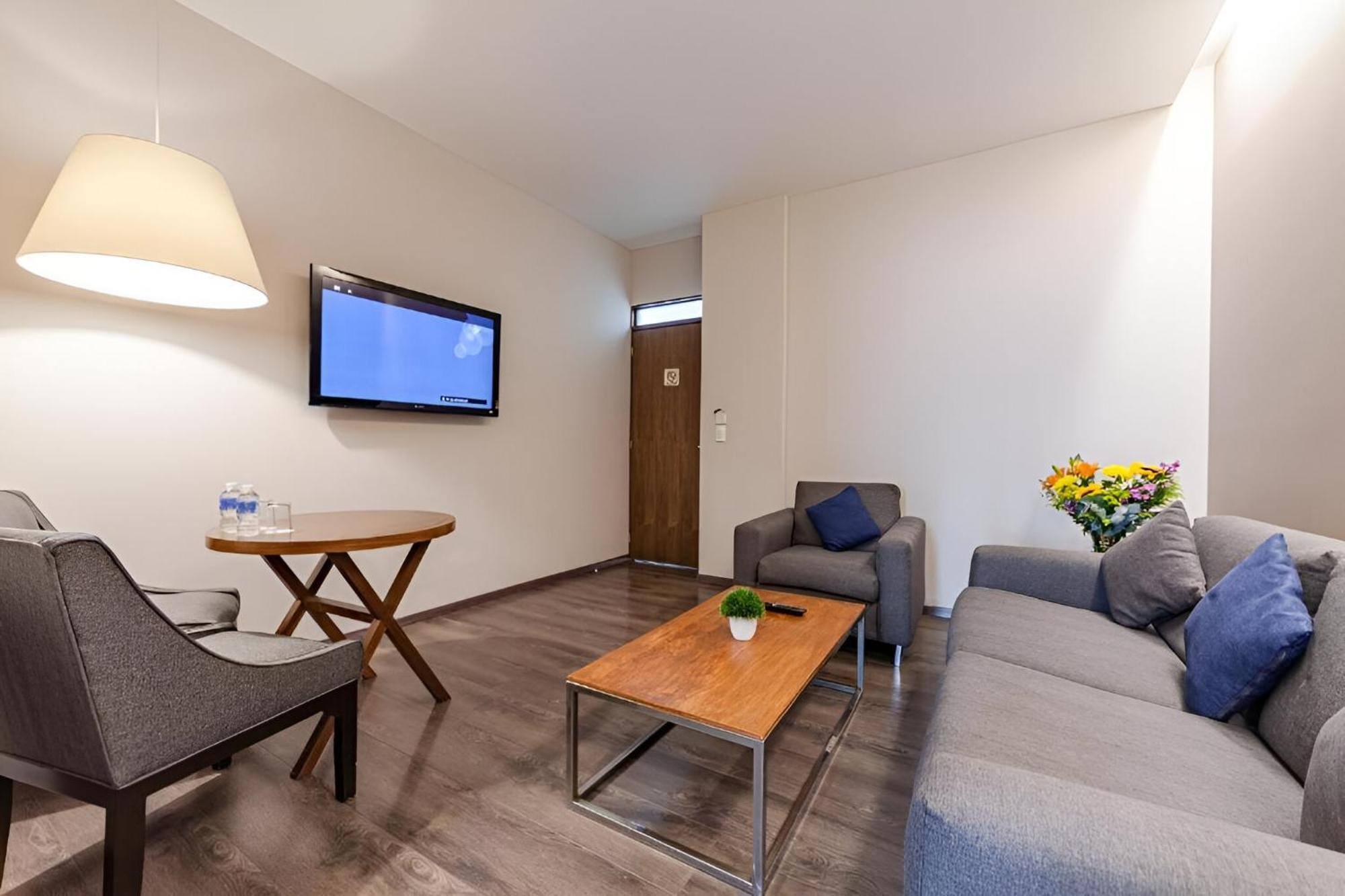 Suites Del Angel Mexico City Ngoại thất bức ảnh
